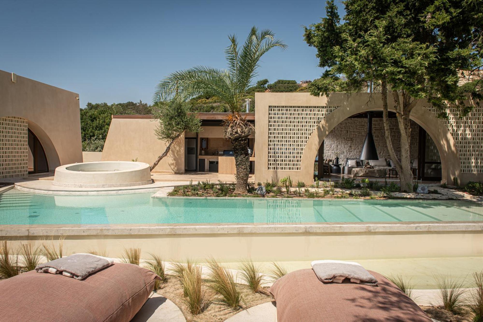 The Echo Of The Sea - Beachfront Luxury וילה